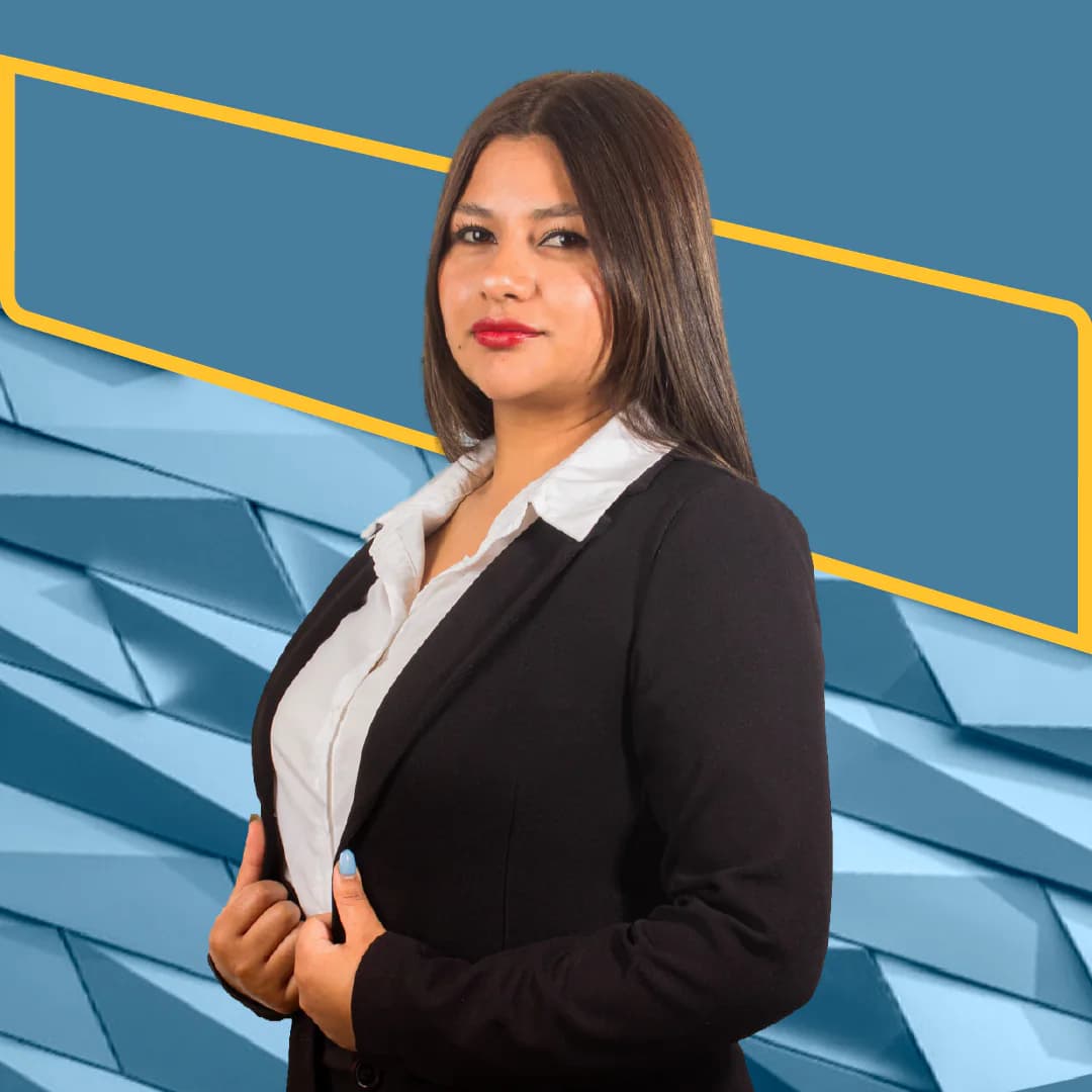 Retrato de Selena Hernández, Asesora Inmobiliaria