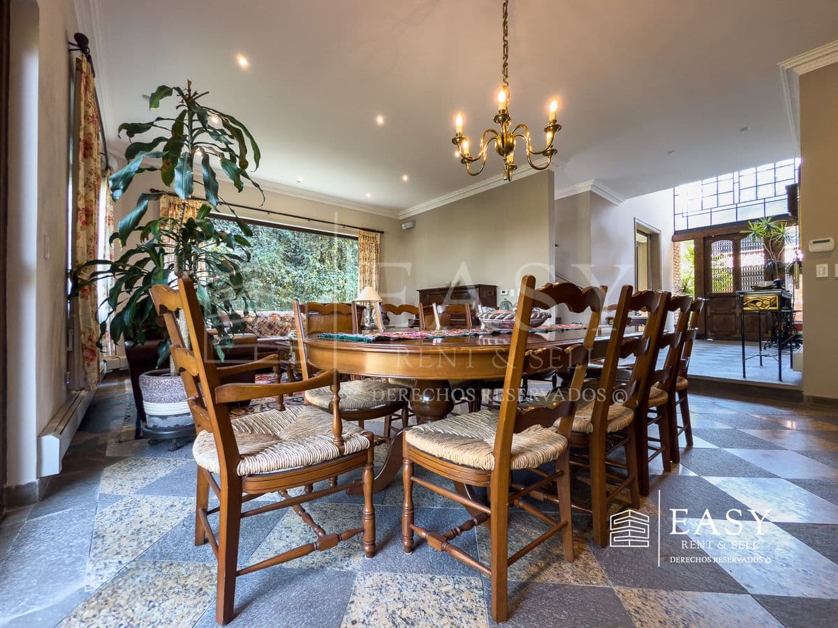Casa en venta con uso de suelo mixto – Exclusividad en la mejor ubicación! — fotografía 1