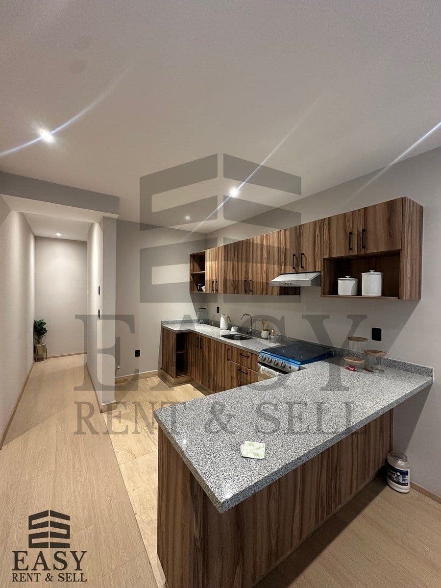 Venta de departamento en la Del Valle — fotografía 1