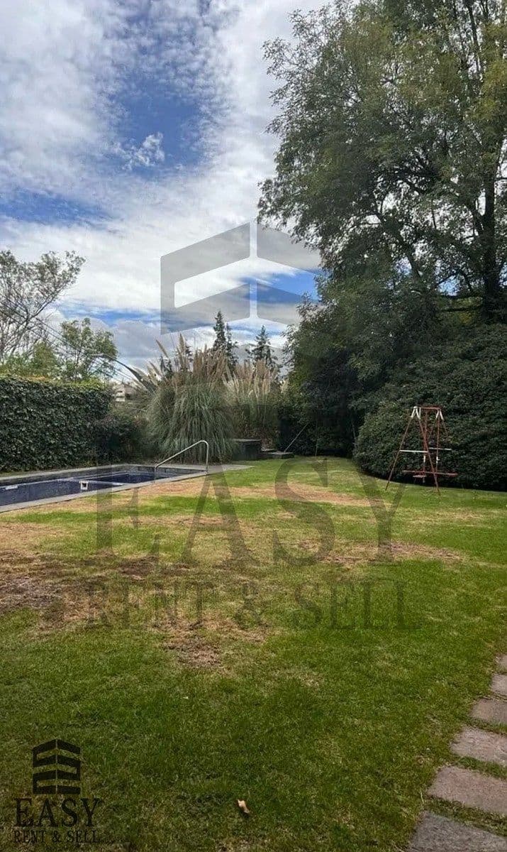 Casa Terreno en Venta en Gran Ubicación de Lomas de Chapultepec — fotografía 1