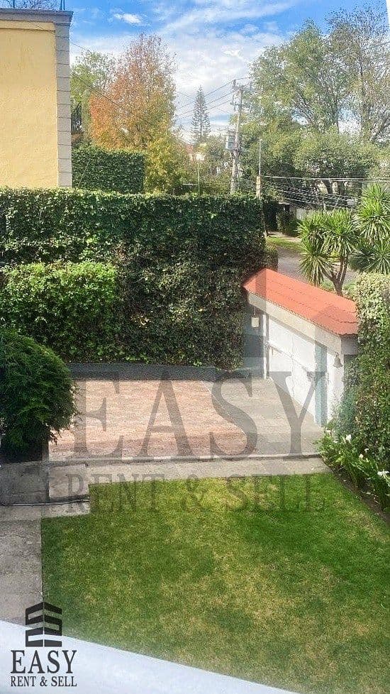 Casa para remodelar en venta — fotografía 1