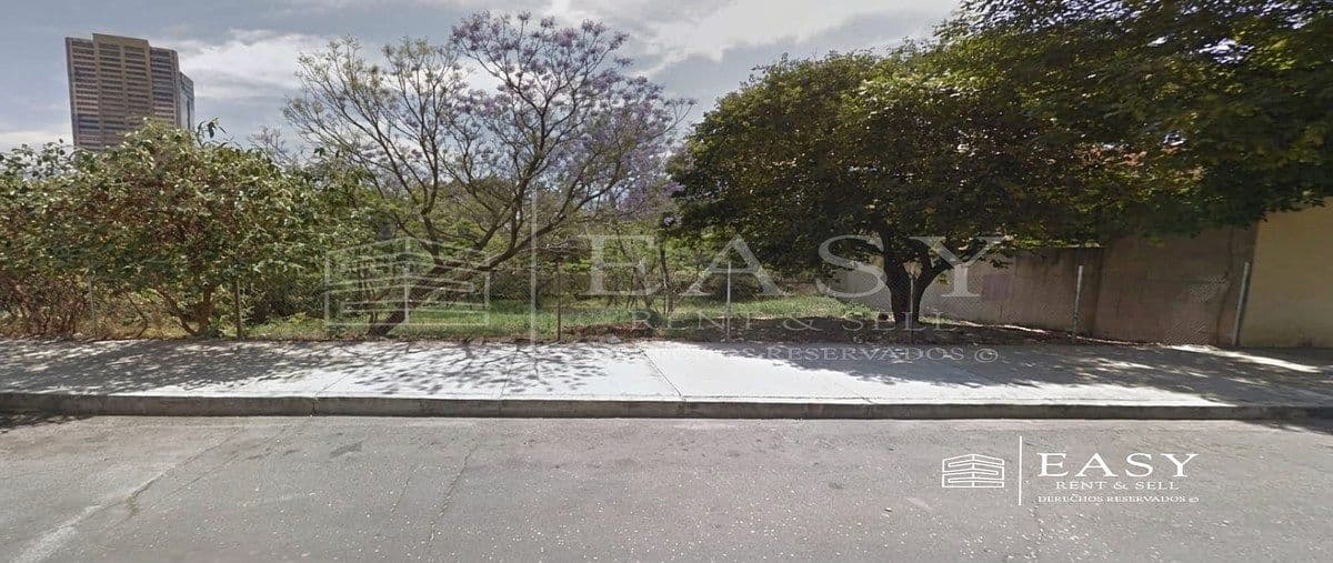 Terreno Habitacional en Venta en Lomas de Chapultepec — fotografía 1